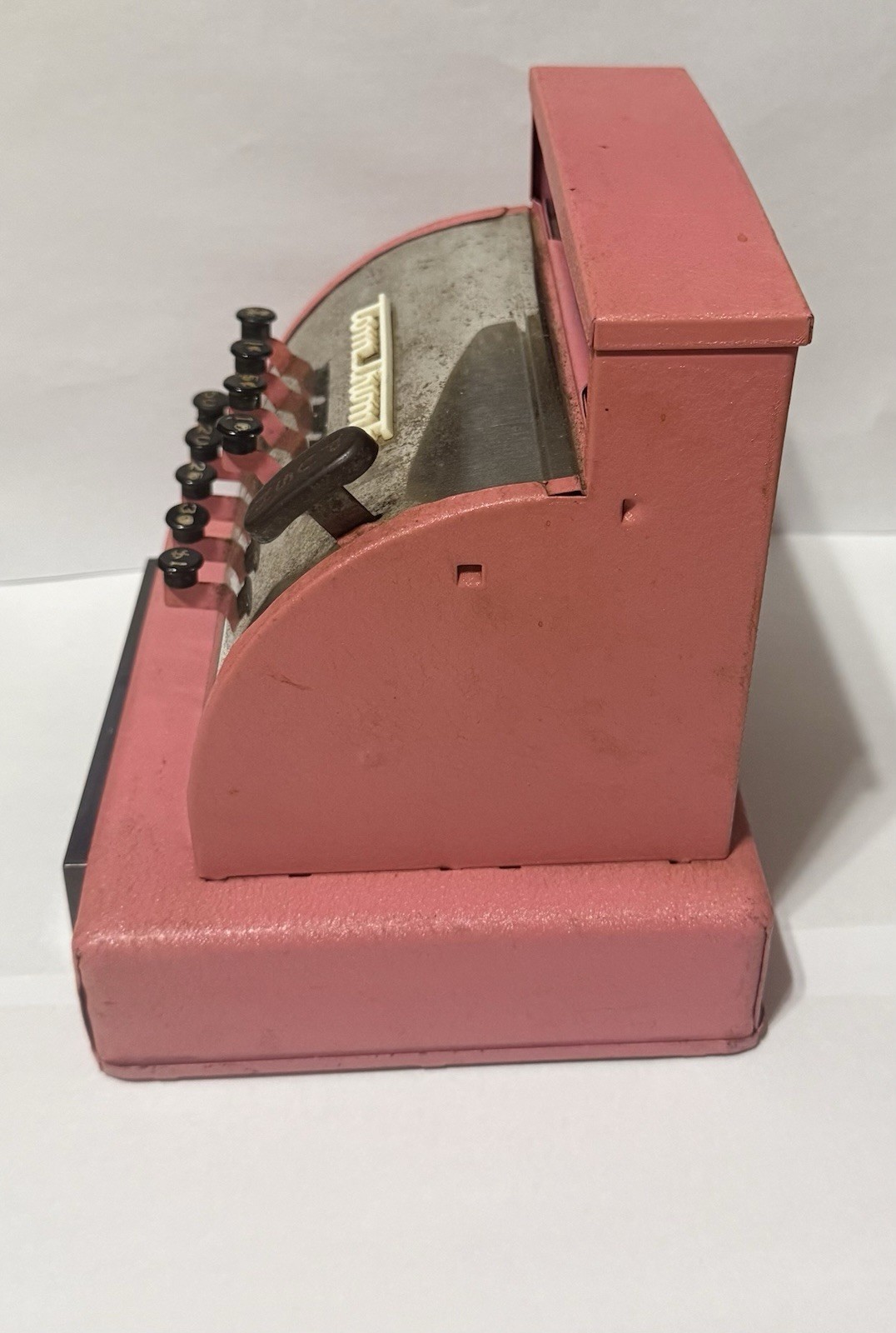 как выглядит Vintage Pink Tom Thumb Toy Cash Register Western Stamping Corp. Red Metal NO1549 фото