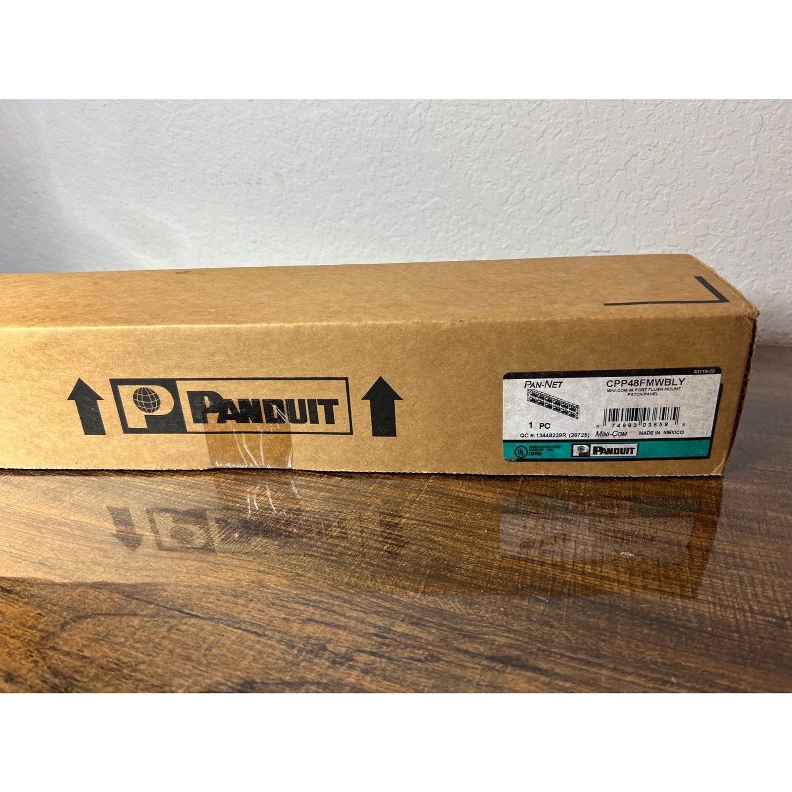 Panduit Pan-Net CPP48FMWBLY Mini-Com 48-Port Flush Mount Patch Panel New in Box