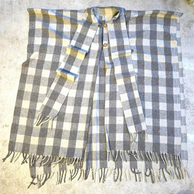 VTG Artesanias Mickey Cape Grey White Womens Buffalo Plaid Scarf Tassel Fringe - Image 1 of 4