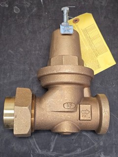 APOLLO PRESSURE REDUCING 1 1/2" BRASS VALVE 36LF107 (NEW OPENED)
