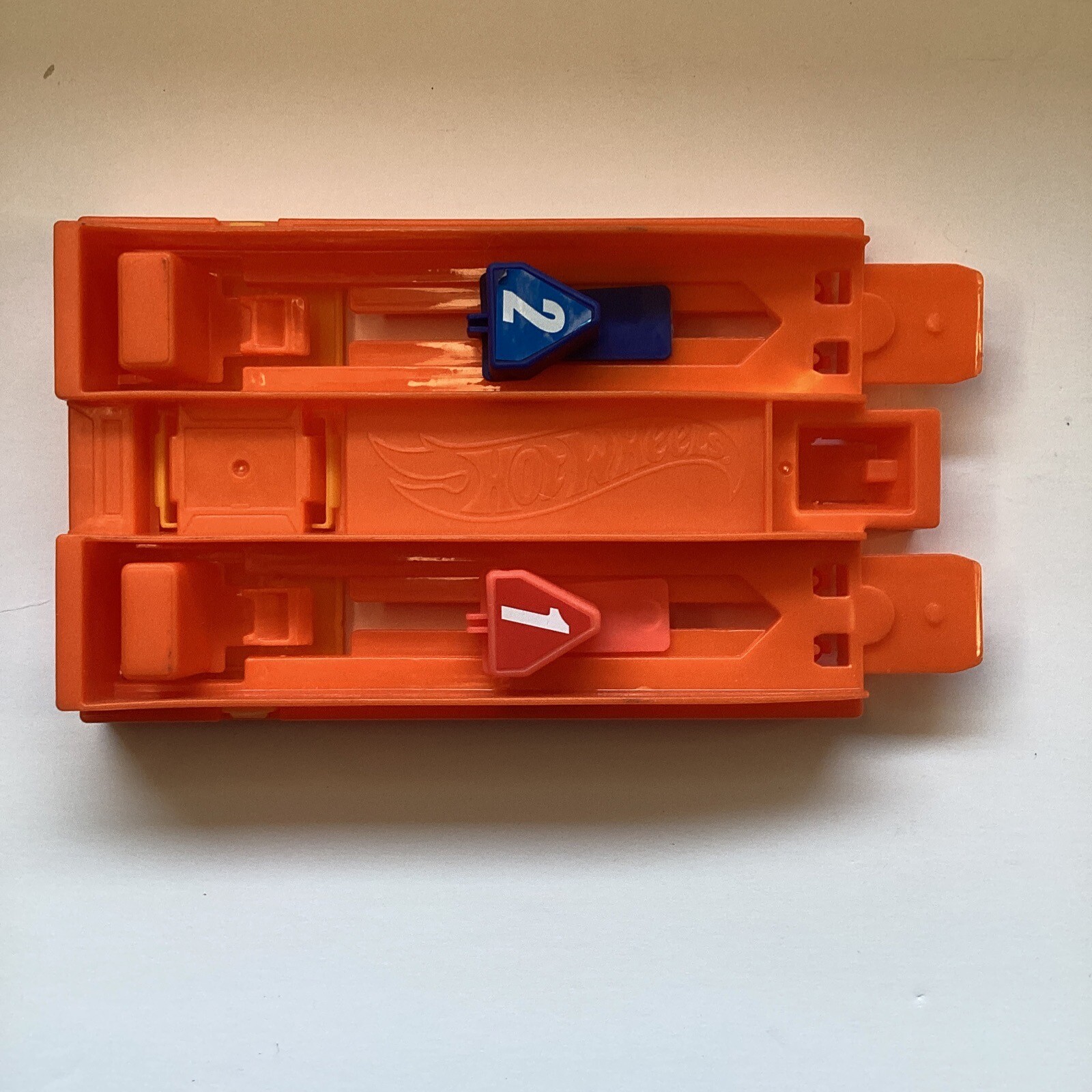 EUC MATTEL HOT WHEELS Dual Car Launcher Rubber Band Powered BANDS