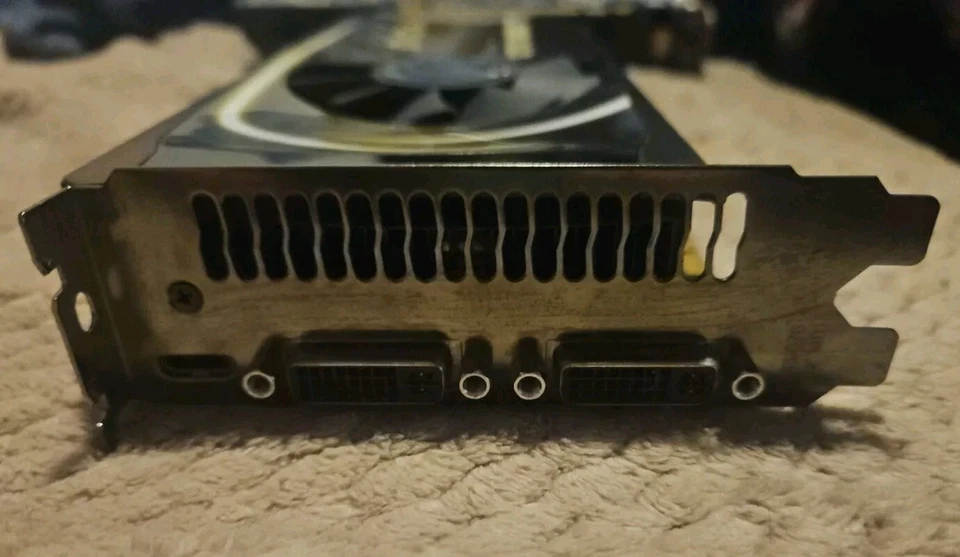 EVGA GeForce GTX 560 TI 1GB Mini-HDMI 2xDVI PCI-e Graphics Card Model P1040 - Image 3 of 4