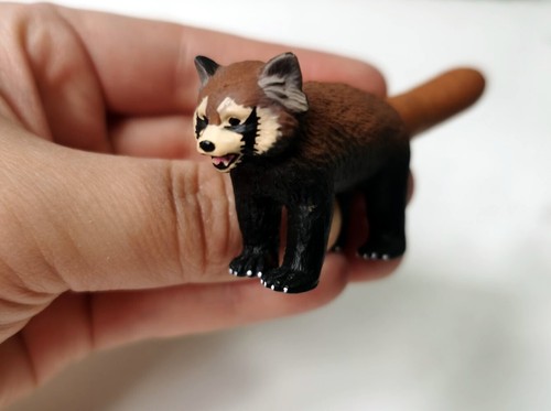 Takara Tomy Tomica Animal Adventure Red Panda Mini Action Figure Loose New - Picture 2 of 3