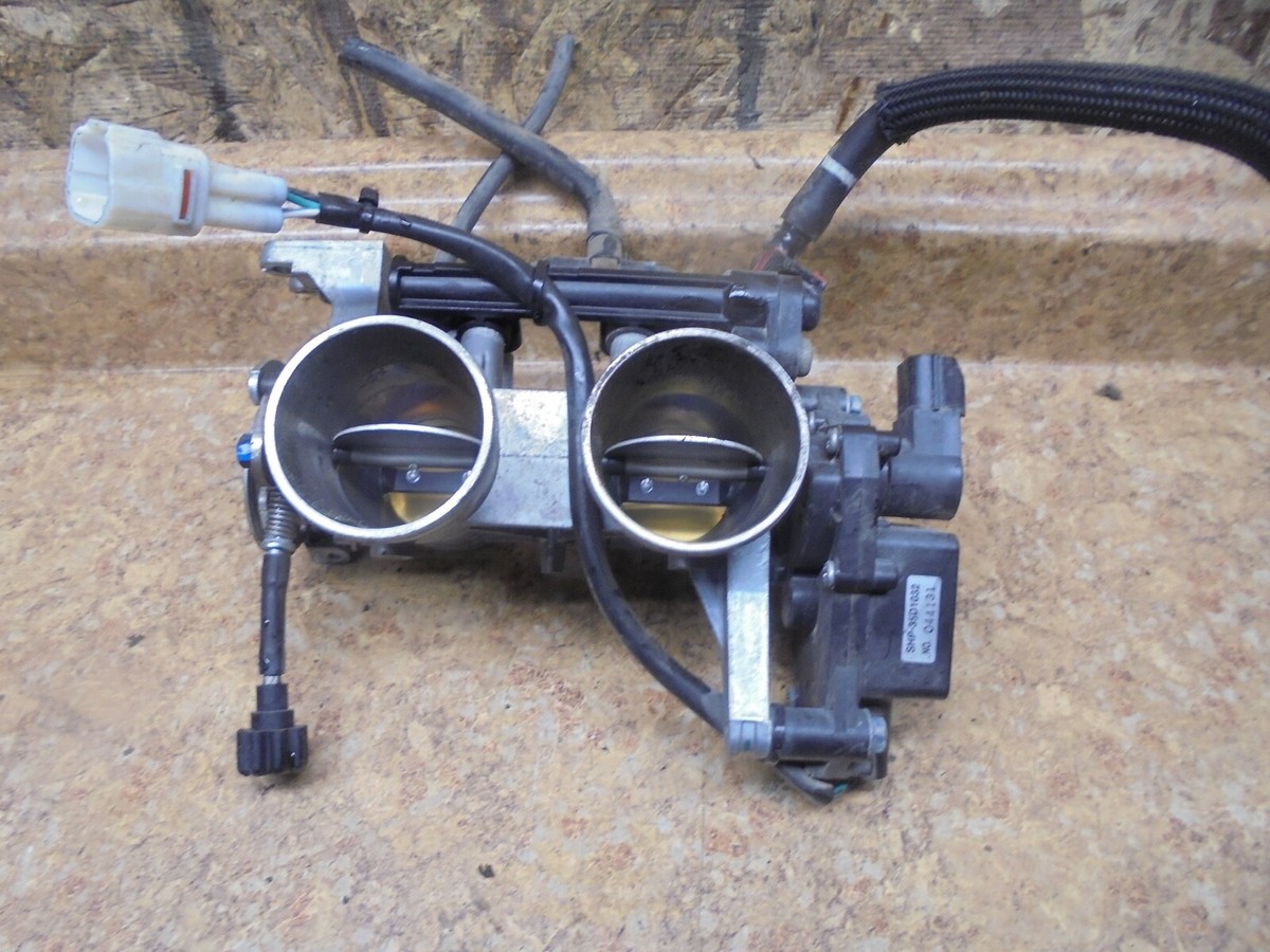 2014 Kawasaki Ninja EX300 EX 300 B Fuel Gas Injection Throttle