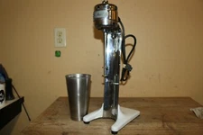 Vintage 1930's Gilchrist No.22 Milkshake Mixer White Porcelain NICE/WORKS/VIDEO