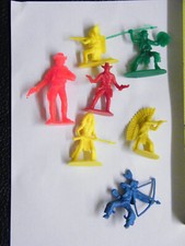 Vintage Cowboys  Indians Standup Toy Figures