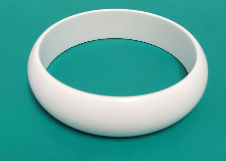 Vintage White Lucite Chunky Plastic Bangle Bracelet VTG MOD 80's 3/4 inch  Wide