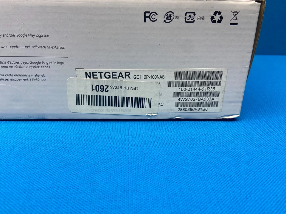 NETGEAR 8-Port Gigabit Ethernet w/2 SFP Ports GC110P PoE Smart Cloud Switch - Image 3 of 4