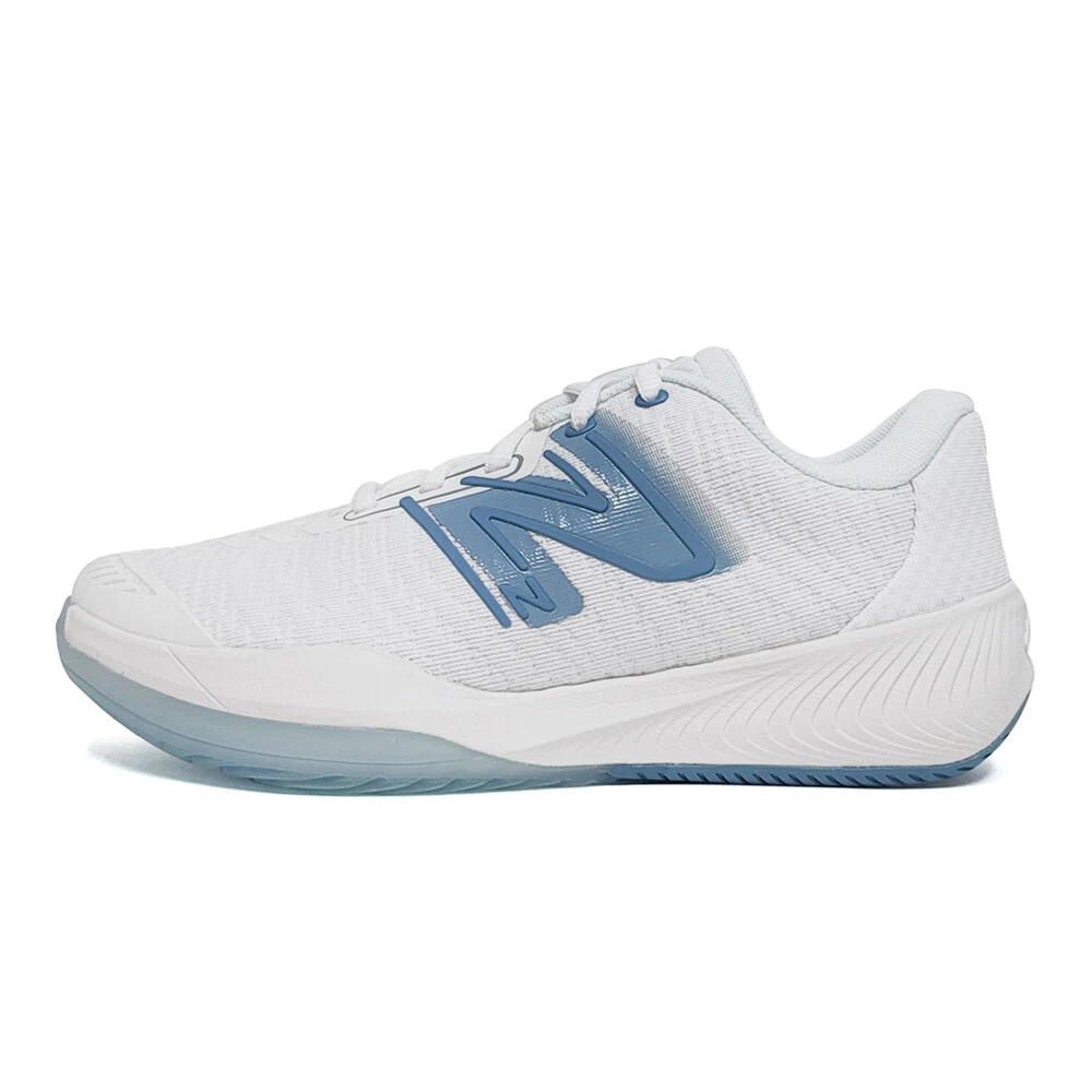 New balance sale white tennis shoes