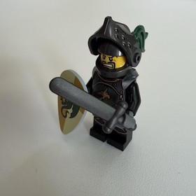 Lego Escape from Dragon's Prison 7187 Castle Kingdoms Dragon Knight Minifigure