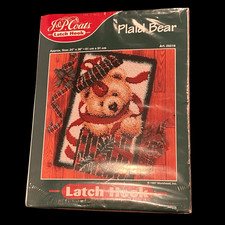 J P Coats Plaid Bear Latch Hook Rug Kit 1997 Sealed in Package