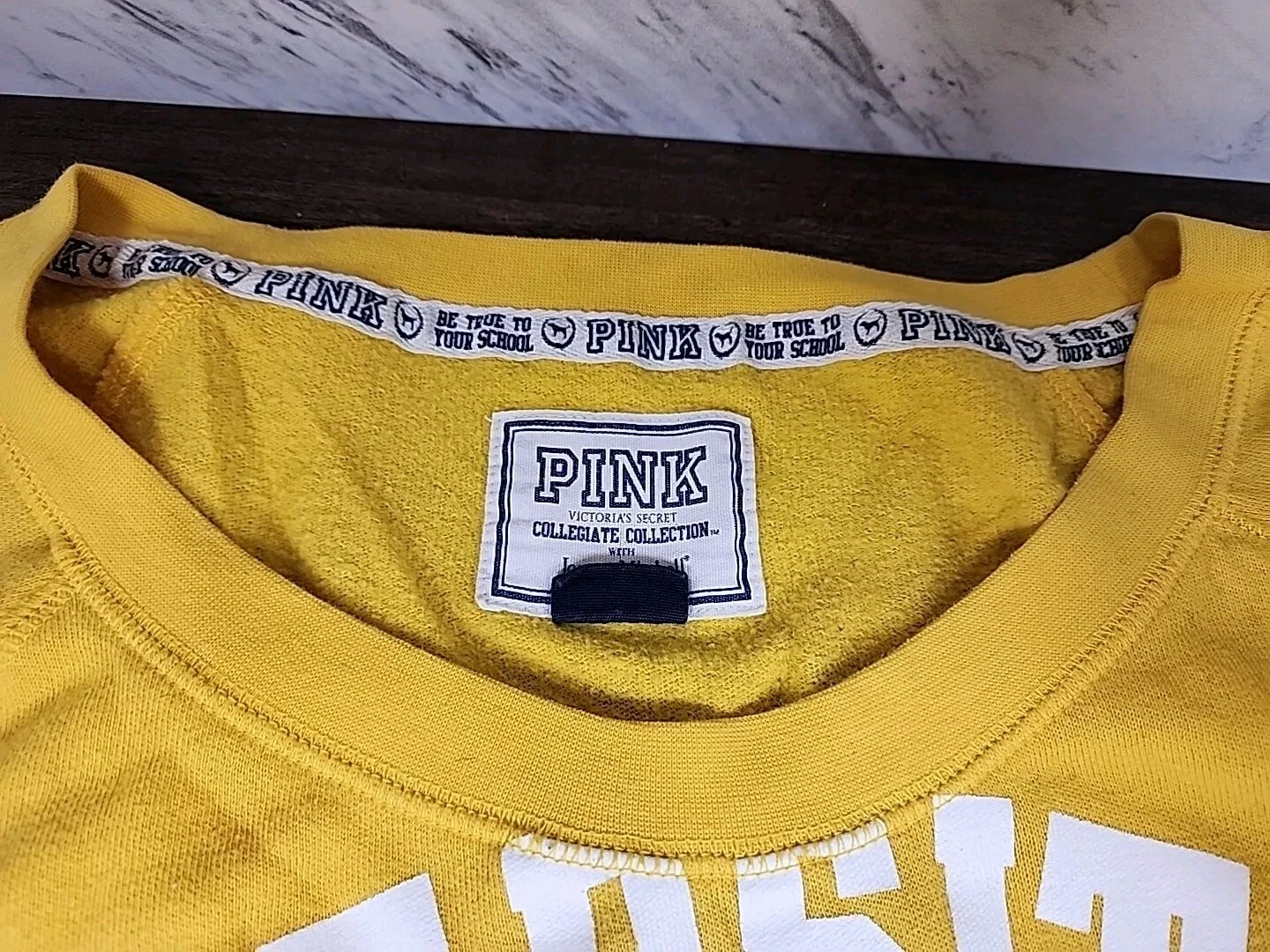 UNDERCOVER ☆Felpa con cappuccio taglia Med donna (Università dell'Iowa) Jones & Mitchell Victoria's Secret☆