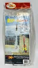 Dynastar 05031 Rip-Roar - Flying Model Rocket Kit - New Sealed