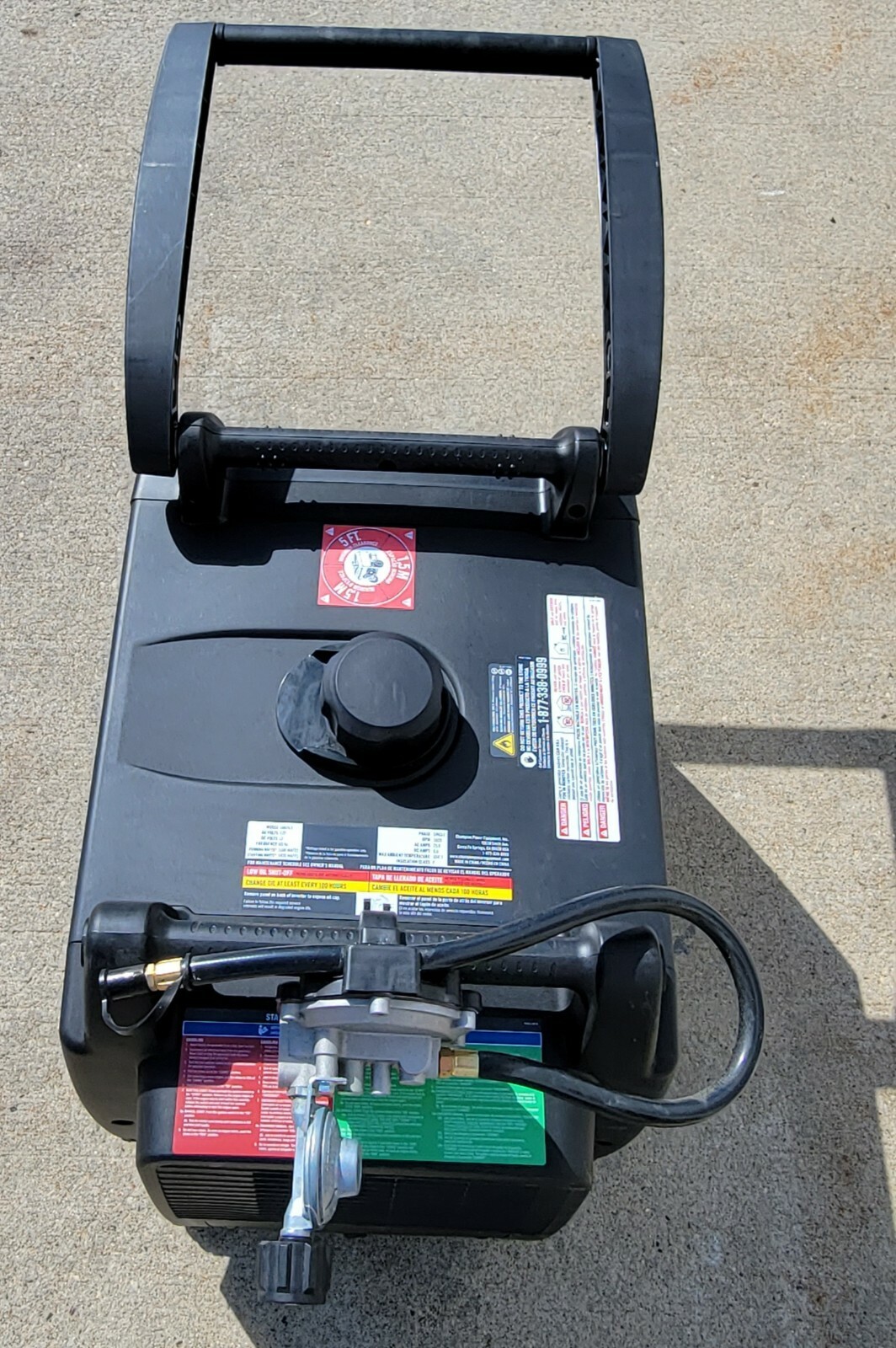 Champion 100263 3400Watt Dual Fuel Inverter Generator Single Phase 25