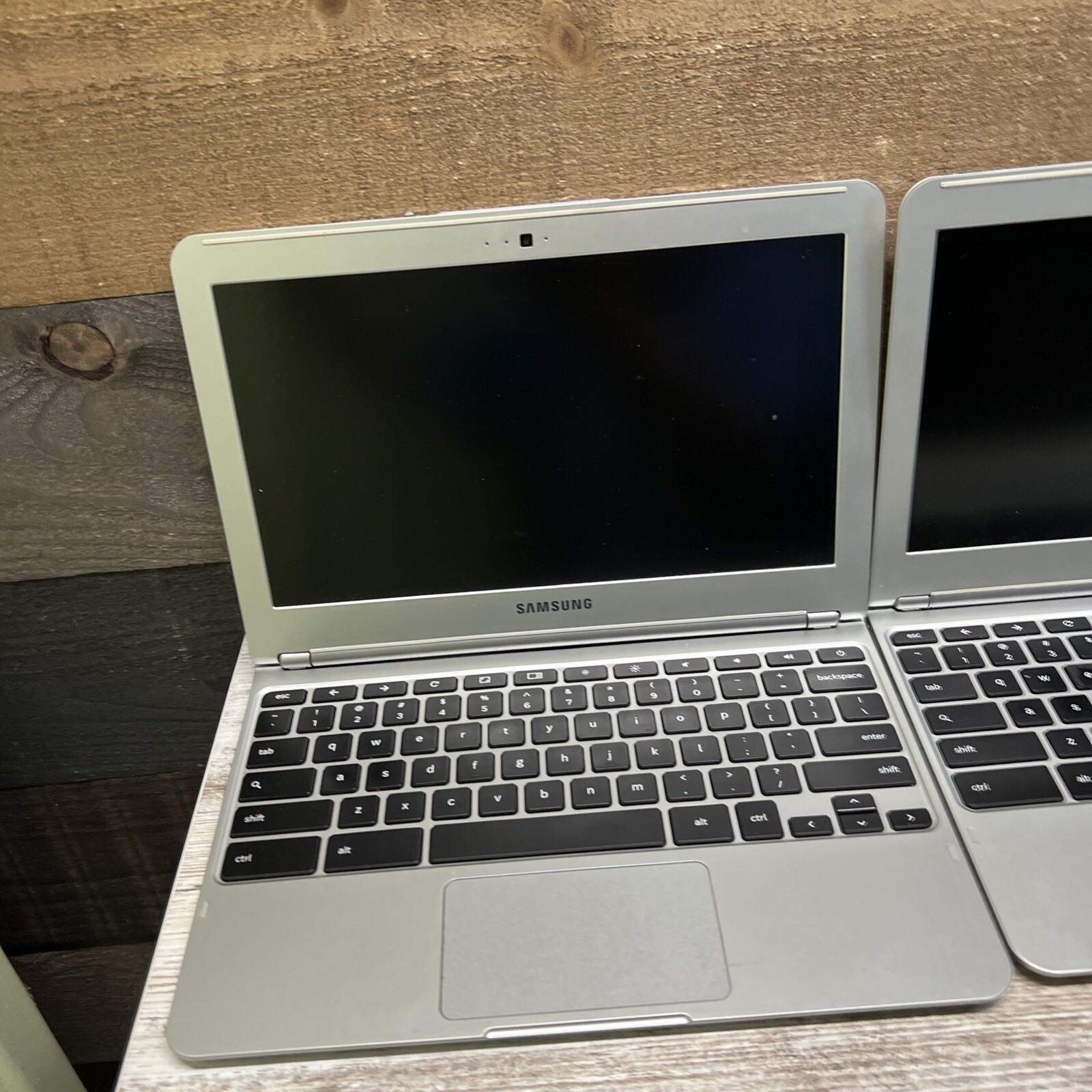 Lot of 3 Samsung Chromebook XE303C12 2GB 16GB SSD No Adapter *Untested* *Read* - Picture 2 of 12