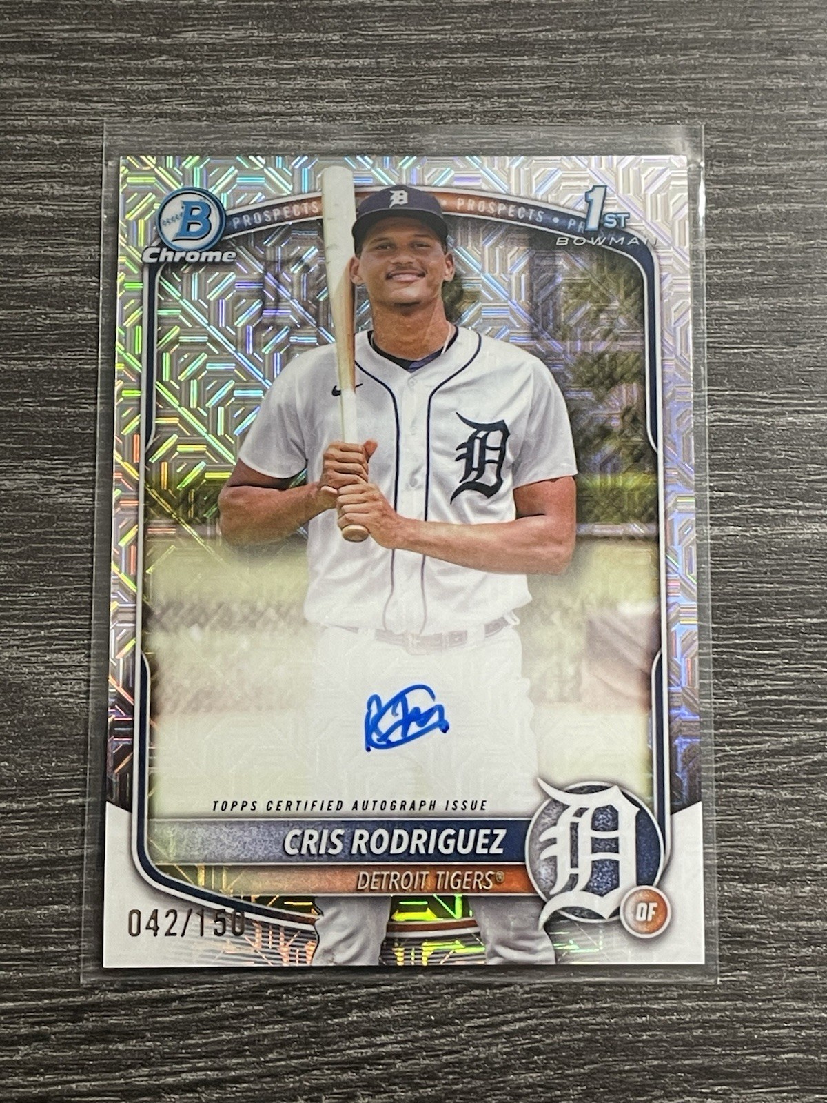 2025 Bowman Chrome Cris Rodriguez Auto HTA Choice Refractor 1st Prospect #/150