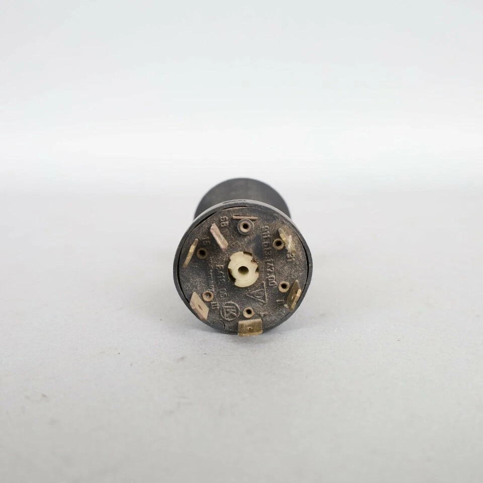 Interruptor de descongelación de ventana trasera Porsche 911 1982 OEM usado Foto 4 de 4