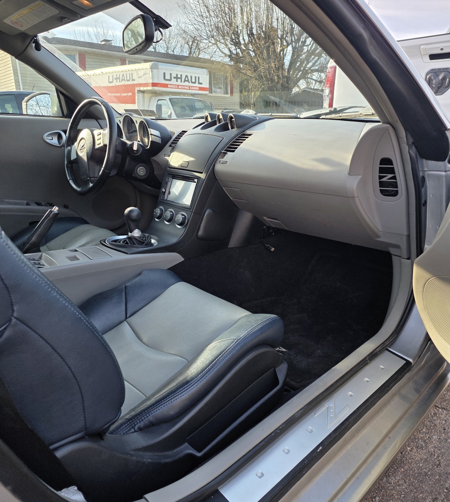 2004 Nissan 350Z ROADSTER