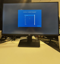 DELL SE3223Q 32" 4K UHD Monitor; Black; Mint Condition.