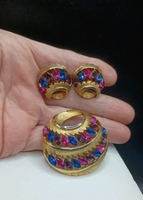 Vintage JJ Rhinestone Brooch Clip Earring Set Pink Blue Purp Gold Tone Ornament