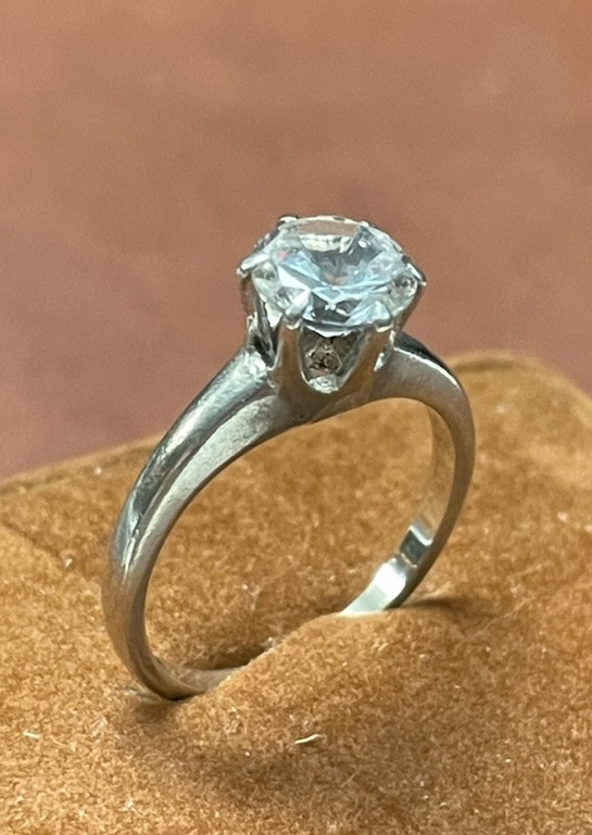 Vintage Solid Sterling Silver CZ Solitaire Ring S… - image 2
