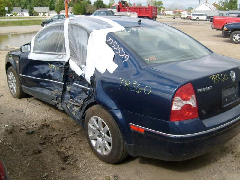 Eje de transmisión delantero izquierdo usado se adapta a: Volkswagen Passat 2001 eje delantero 2,8 L AW Foto 2 de 4