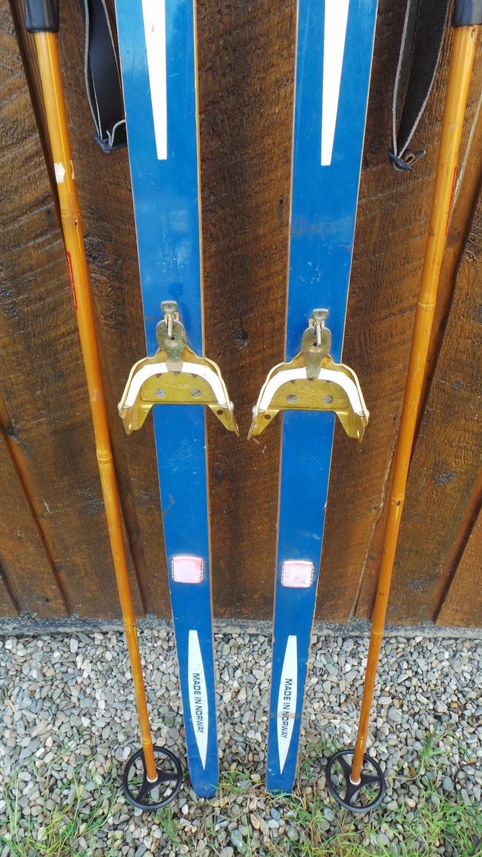 MADSHUS スキーセット　ストック付き Madshus Lillehammer Classic Cross Country Skis | SkatePro