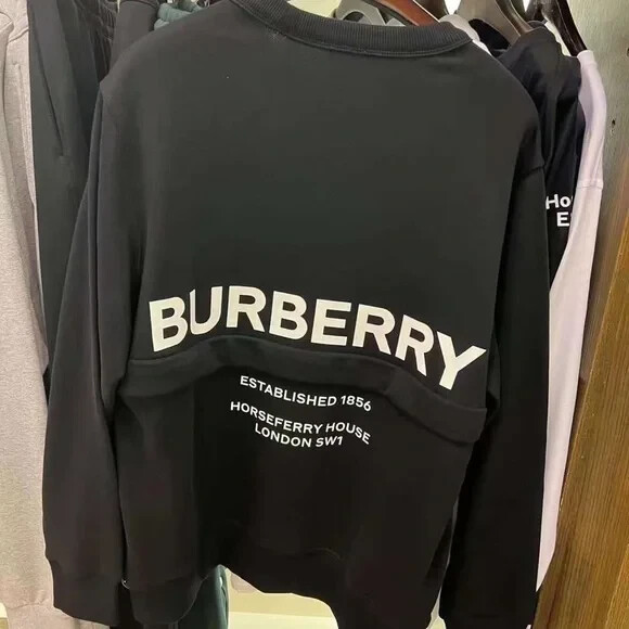 NEW Burberry Acklow Horseferry Print Zip Pocket Black
