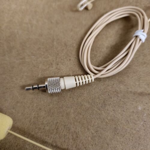 Pulse Super Lightweight Headset Microphone With Locking 3.5mm Jack PLS00614 - Picture 3 of 5