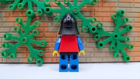 (S1/9/3) Lego Castle cas153 Scale Mail from set 6090