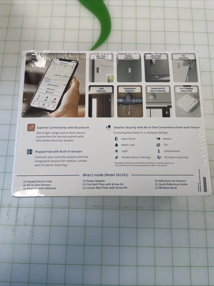 Arlo Home Security System with Wired Keypad Sensor Hub and 2 8-in-1 Sensors NEW - Image 3 of 4