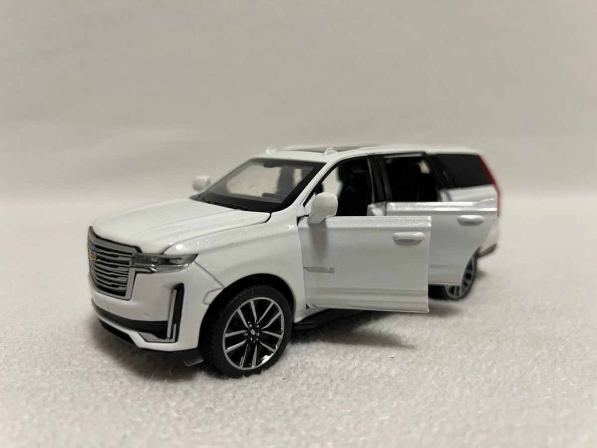 Maquette Voiture Cadillac Escalade 1:32 - Alliage, Lumière Et Son, Retrait, Neuf