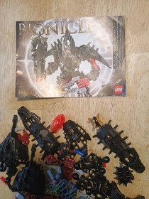 LEGO BIONICLE: Stronius (8984) Complete With Instructions And Spiked Ball