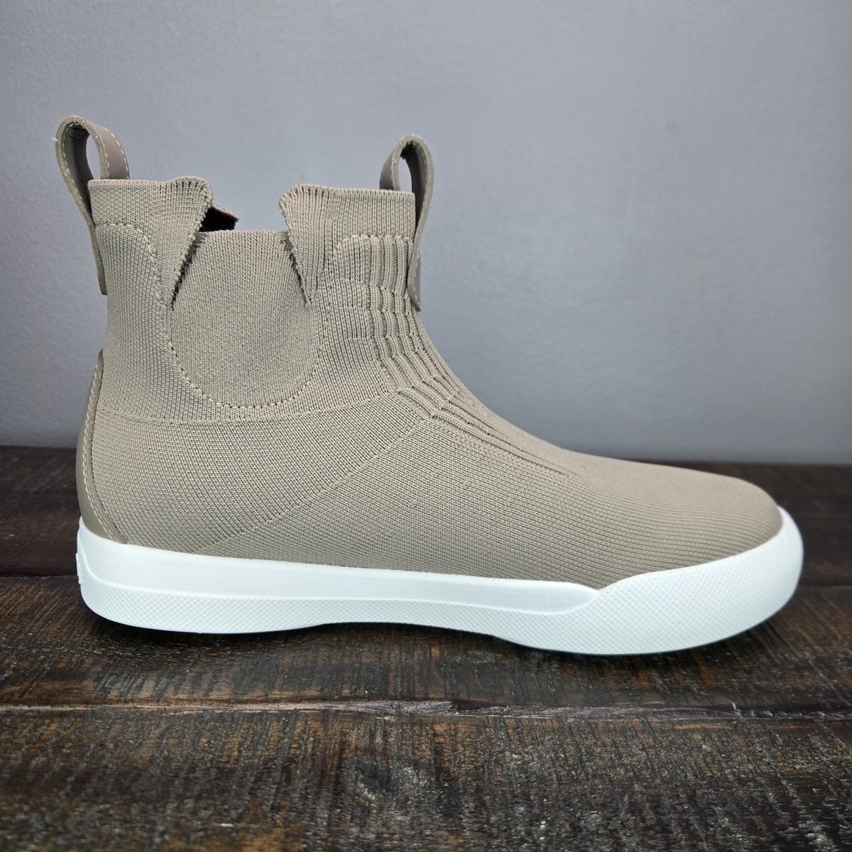 WWです Vessi Weekend Chelsea Womens Size 6 Waterproof Shoes Shiitake