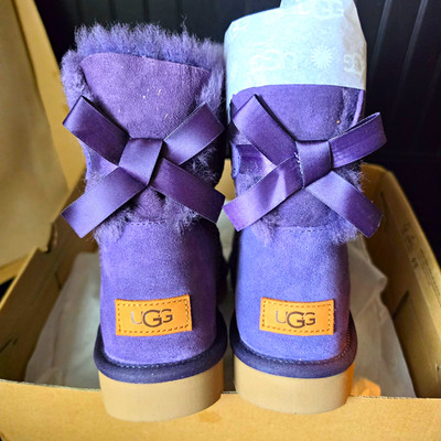 UGG Mini Bailey Bow II Women s Purple Violet Suede Sheepskin Lined Boot US 10