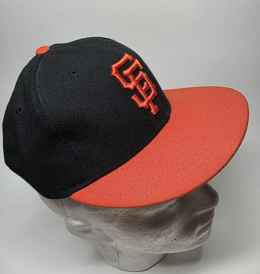 New Era 59FIFTY On-Field San Francisco Giants Black Orange Fitted Hat Size 7 1/4 - Image 3 of 4