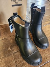 Girls Art Class Size 13 Black Crosby boots 6 Total
