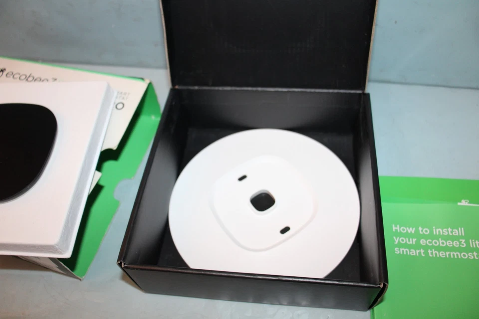 Ecobee 3 Lite Pro Smart Thermostat Pro Edition EB-STATE3LTP-02 "NEW IN BOX" - Image 3 of 4