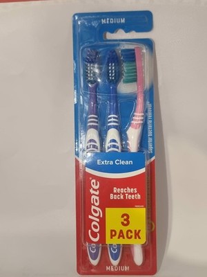 Colgate Extra Clean 3 Stück Medium Zahnbürste B37/B.IH/C.AI/2