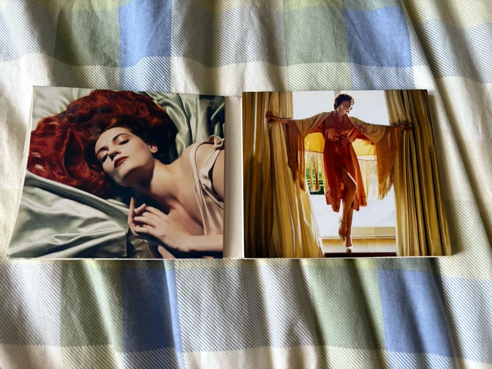 Signed Florence Welch Florence + The Machine Ceremonials 2 Disc CD Album - Image 3 of 4