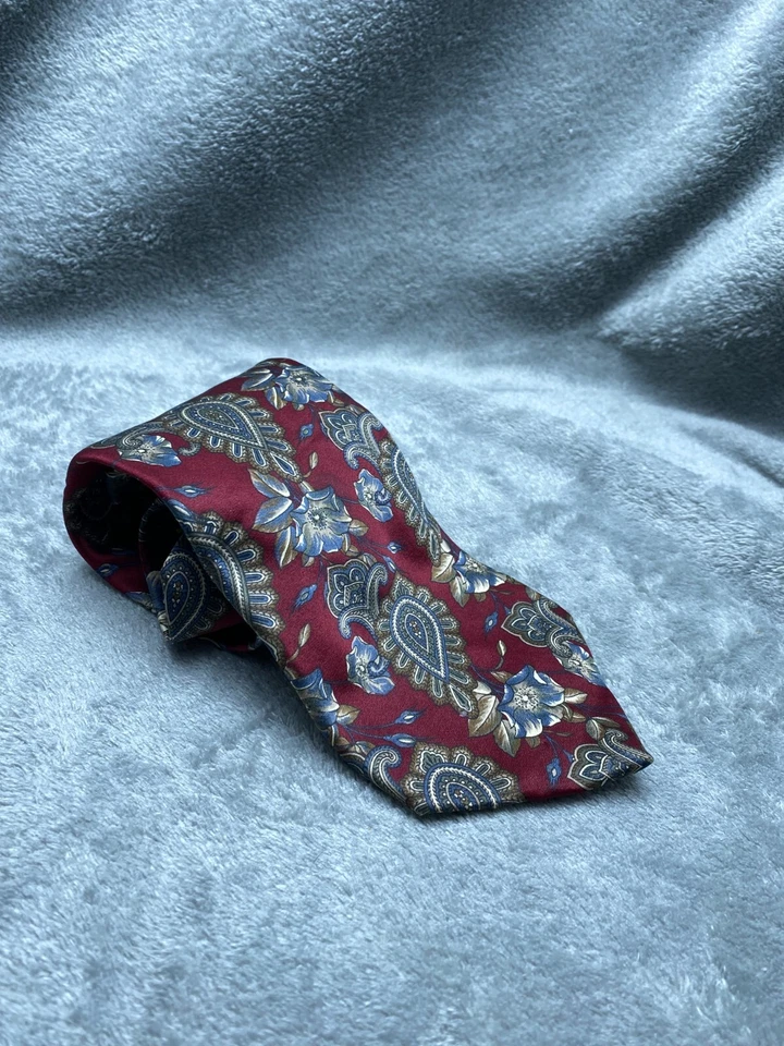Oscar De Larenta Tie Necktie Mens Re Paisley 100% Silk Classic Width Work - Image 2 of 4