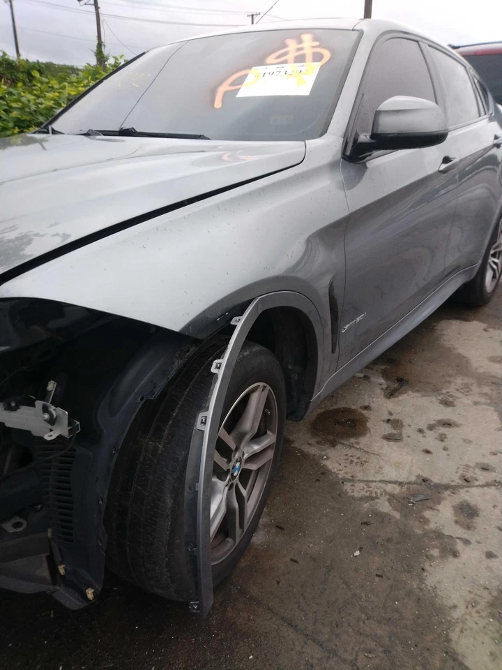 Conjunto de puerta delantera izquierda usado se adapta a: BMW X6 2017 sin cierre suave automático d Foto 2 de 4