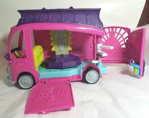 vampirina bus toy