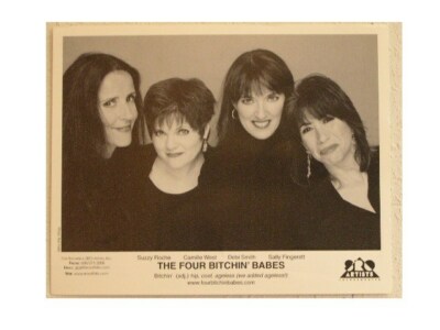 Four Bitchin Babes Press Kit & 2 Fotos & 2 Dias 4