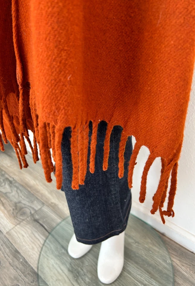 Poncho de lana con capa larga para mujer talla única calabaza bufanda con botones flecos dobladillo Foto 4 de 4