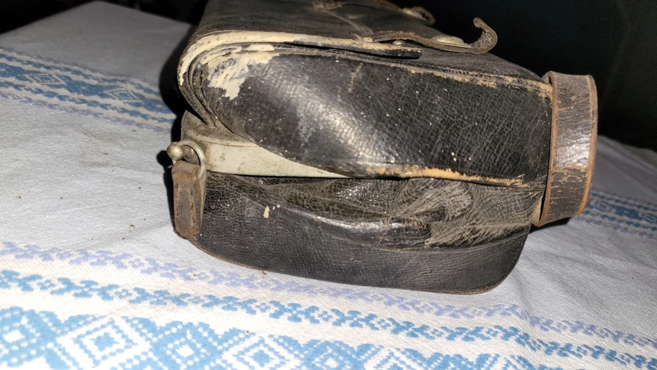 Sac à main cuir marron vintage ancien femme rétro a nettoyer et restaurer - Photo 4/4