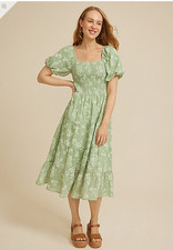 NWT maurices Floral Smocked Bubble Sleeve Midi Dress