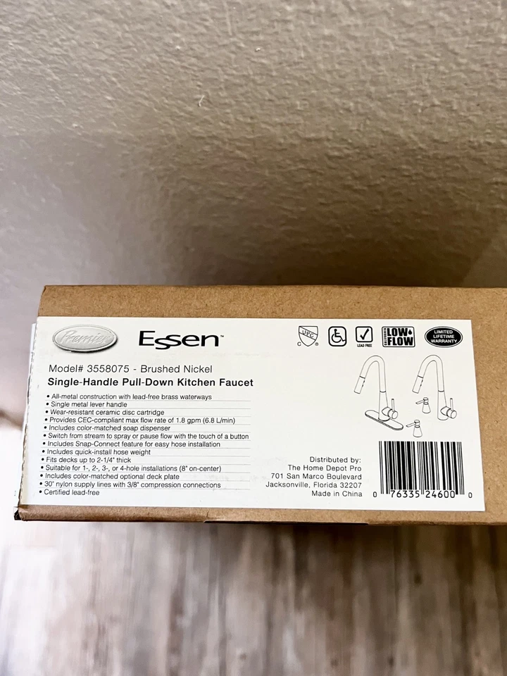 Grifo de fregadero de cocina Premier de una sola manija con dispensador de jabón, NUEVO Foto 4 de 4