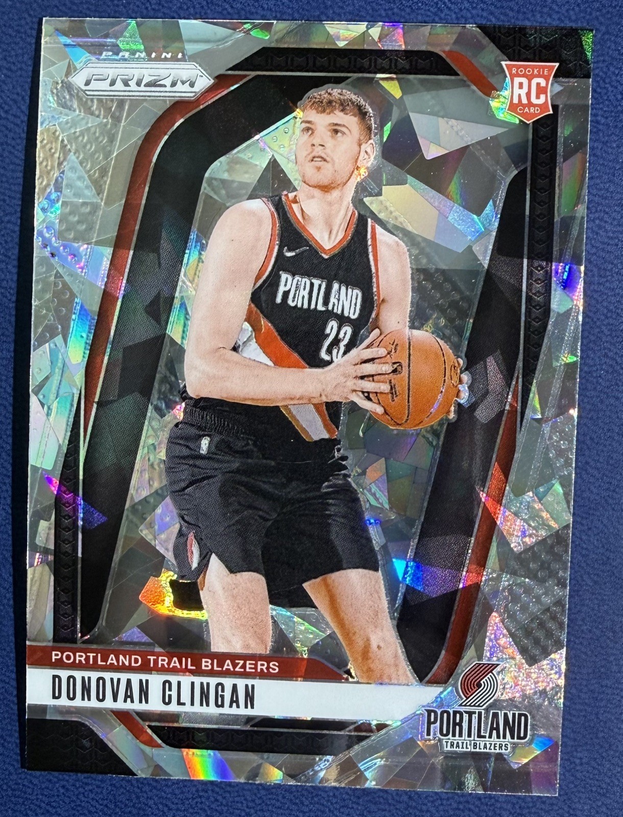 2024-25 Panini Prizm #221 Donovan Clingan Silver Cracked Ice Rookie