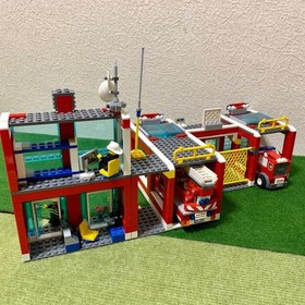 LEGO City Fire Station 7208 in 2010 No Box Used from Japan